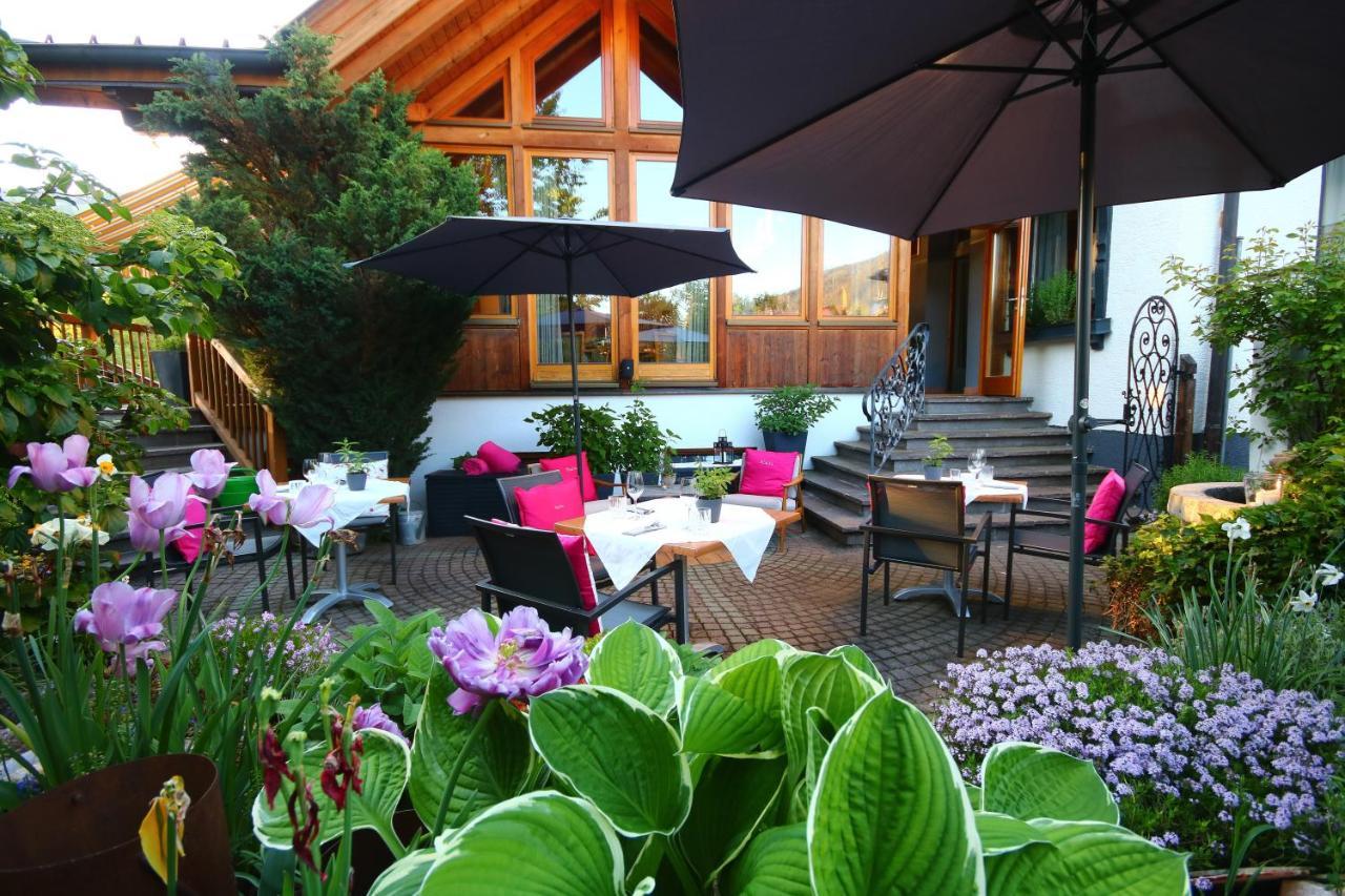 Kia Ora Hotel Restaurant Ваграйн Екстериор снимка