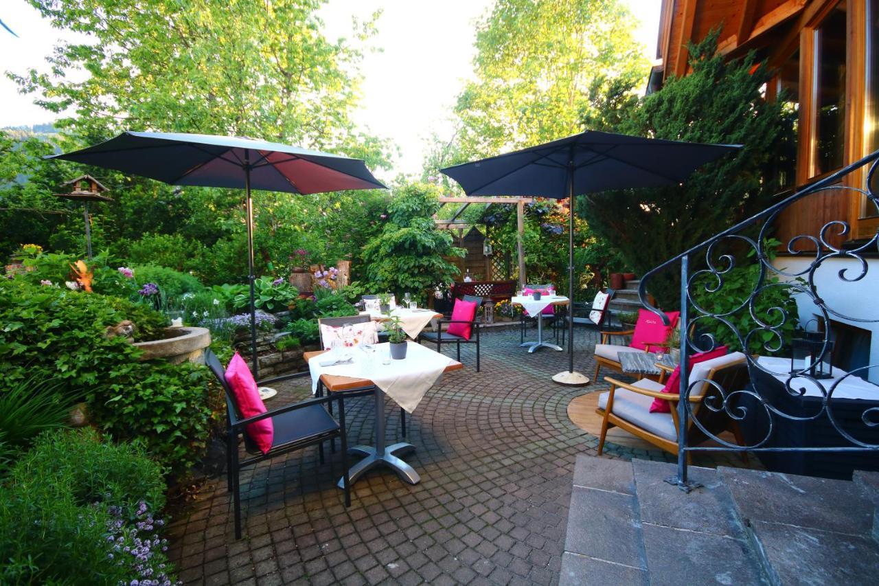 Kia Ora Hotel Restaurant Ваграйн Екстериор снимка